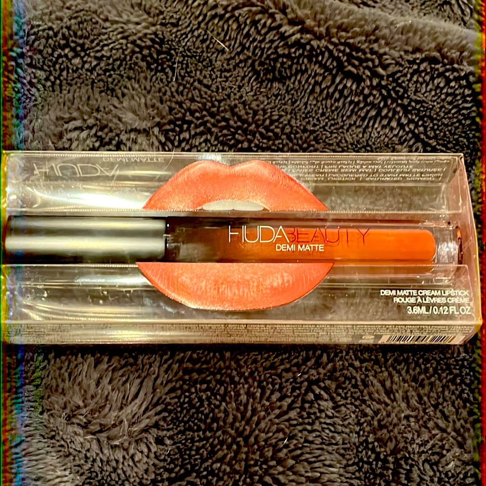 Huda Beauty Demi Matte Cream Liquid Lipstick, SheEO